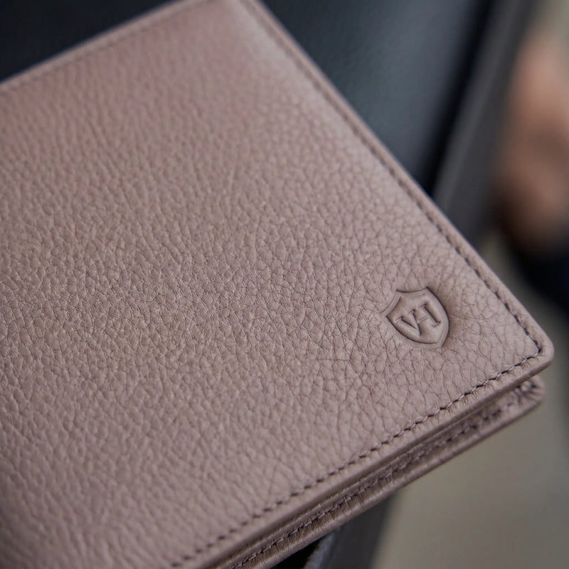 Geldbörse mit RFID-Schutz & 13 Kartenfächer (Genarbt)