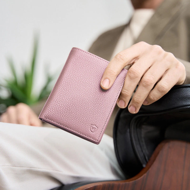 Geldbörse mit RFID-Schutz & 8 Kartenfächer (Genarbt)
