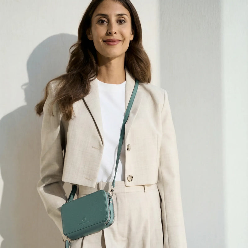 Geldbörse mit RFID-Schutz & 2 Hauptfächer zum Umhängen (Genarbt)