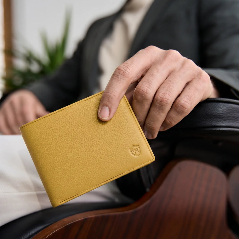 Geldbörse mit RFID-Schutz & 13 Kartenfächer (Genarbt)