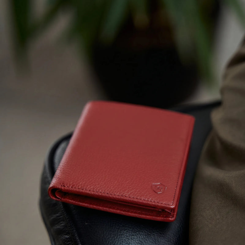 Geldbörse mit RFID-Schutz & 8 Kartenfächer (Genarbt)