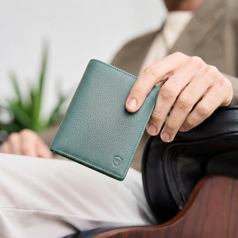 Geldbörse mit RFID-Schutz & 11 Kartenfächer (Genarbt)