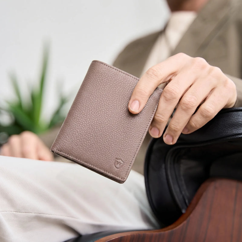 Geldbörse mit RFID-Schutz & 11 Kartenfächer (Genarbt)